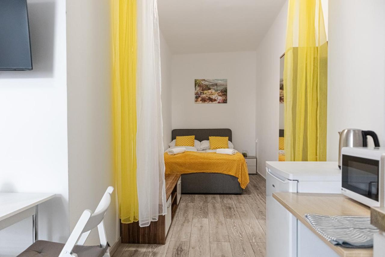 3 Standard Rooms Near Hauptbahnhof Viena Exterior foto