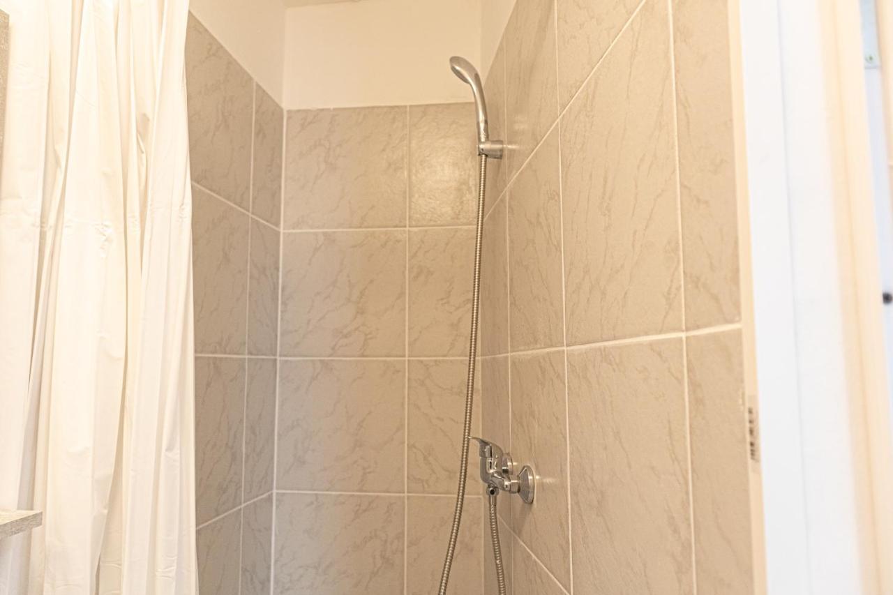 3 Standard Rooms Near Hauptbahnhof Viena Exterior foto